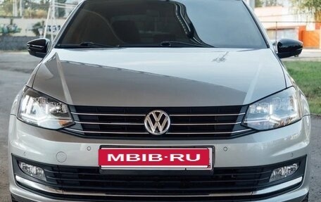 Volkswagen Polo VI (EU Market), 2018 год, 1 390 000 рублей, 2 фотография