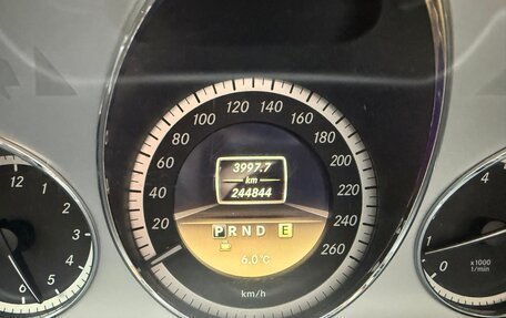 Mercedes-Benz E-Класс, 2012 год, 1 650 000 рублей, 8 фотография