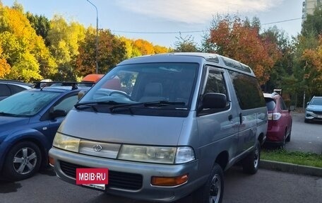 Toyota Town Ace III, 1992 год, 595 000 рублей, 3 фотография