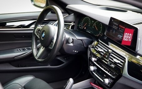 BMW 5 серия, 2019 год, 4 770 000 рублей, 6 фотография
