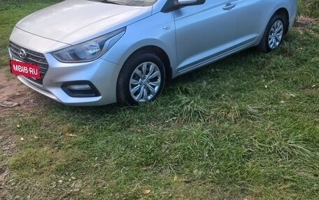 Hyundai Solaris II рестайлинг, 2019 год, 1 150 000 рублей, 6 фотография