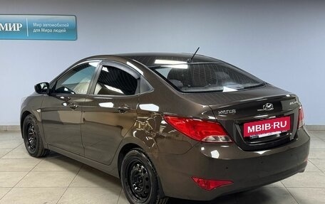 Hyundai Solaris II рестайлинг, 2015 год, 949 000 рублей, 5 фотография