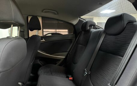Hyundai Solaris II рестайлинг, 2015 год, 949 000 рублей, 11 фотография