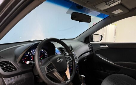 Hyundai Solaris II рестайлинг, 2015 год, 949 000 рублей, 9 фотография