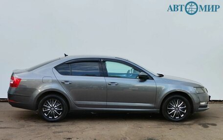 Skoda Octavia, 2018 год, 1 970 000 рублей, 4 фотография