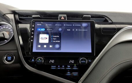 Toyota Camry, 2018 год, 2 299 000 рублей, 15 фотография