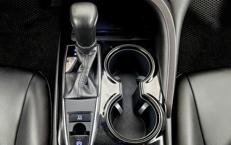 Toyota Camry, 2018 год, 2 299 000 рублей, 19 фотография