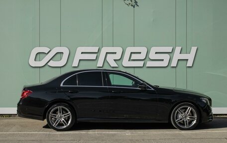 Mercedes-Benz E-Класс, 2019 год, 3 095 000 рублей, 5 фотография