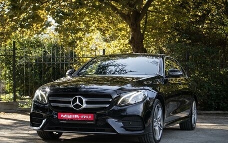 Mercedes-Benz E-Класс, 2019 год, 3 095 000 рублей, 8 фотография