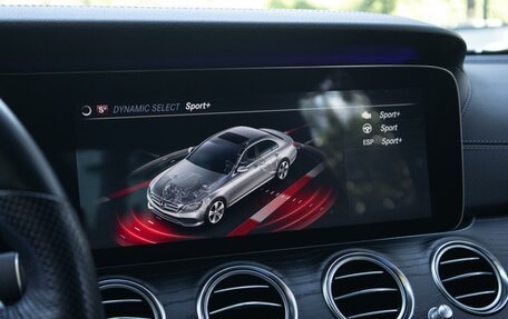 Mercedes-Benz E-Класс, 2019 год, 3 095 000 рублей, 21 фотография