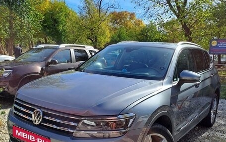 Volkswagen Tiguan II, 2020 год, 2 960 000 рублей, 5 фотография