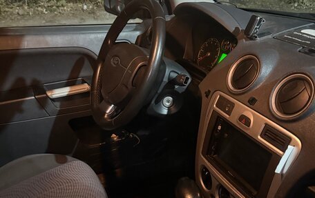 Ford Fusion I, 2010 год, 450 000 рублей, 10 фотография