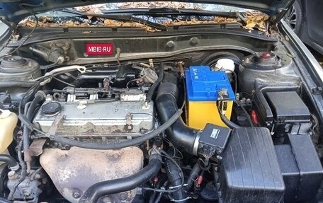 Mitsubishi Galant VIII, 2002 год, 150 000 рублей, 10 фотография