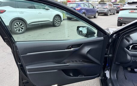 Toyota Camry, 2021 год, 2 950 000 рублей, 16 фотография