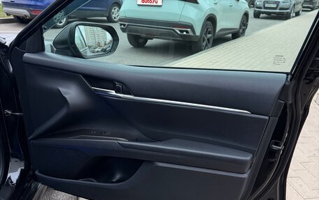 Toyota Camry, 2021 год, 2 950 000 рублей, 11 фотография