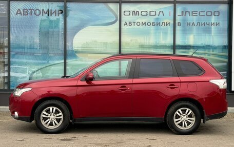 Mitsubishi Outlander III рестайлинг 3, 2013 год, 1 175 000 рублей, 8 фотография