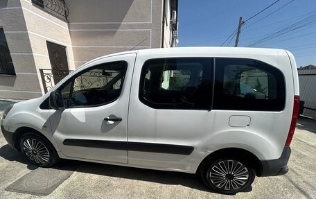 Citroen Berlingo II рестайлинг, 2011 год, 690 000 рублей, 3 фотография