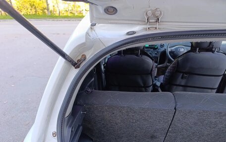 Toyota Vitz, 2004 год, 267 000 рублей, 8 фотография