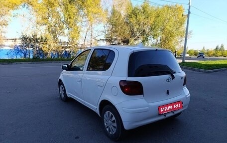 Toyota Vitz, 2004 год, 267 000 рублей, 2 фотография