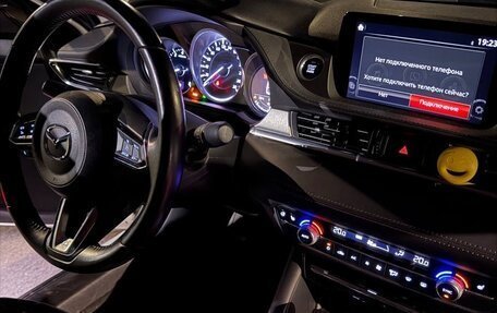 Mazda 6, 2020 год, 2 400 000 рублей, 7 фотография