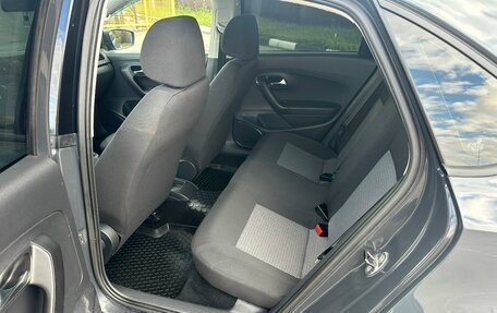 Volkswagen Polo VI (EU Market), 2013 год, 895 000 рублей, 32 фотография