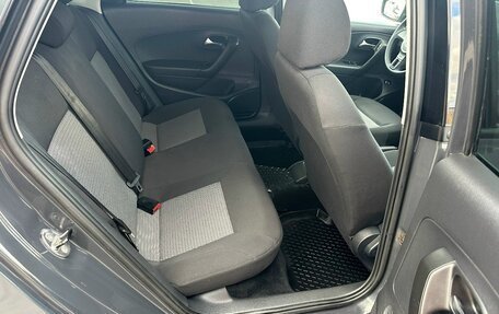 Volkswagen Polo VI (EU Market), 2013 год, 895 000 рублей, 34 фотография