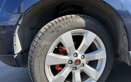 Mitsubishi Outlander III рестайлинг 3, 2010 год, 1 300 000 рублей, 9 фотография