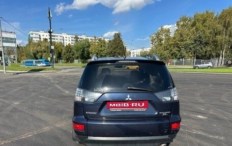 Mitsubishi Outlander III рестайлинг 3, 2010 год, 1 300 000 рублей, 6 фотография