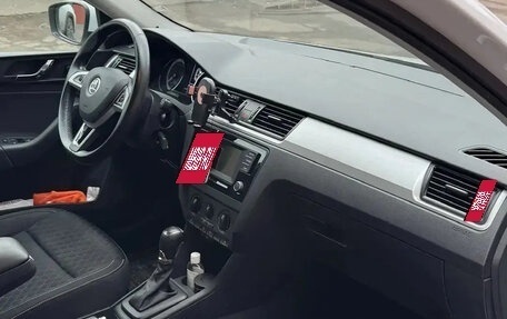 Skoda Rapid I, 2016 год, 1 250 000 рублей, 8 фотография