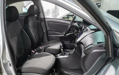 Hyundai Solaris II рестайлинг, 2011 год, 549 000 рублей, 8 фотография