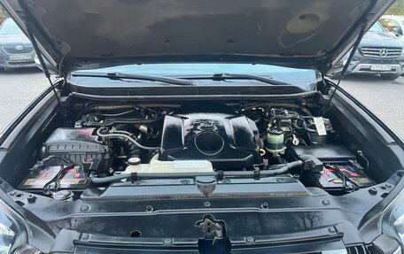 Toyota Land Cruiser Prado 150 рестайлинг 2, 2017 год, 3 500 000 рублей, 8 фотография