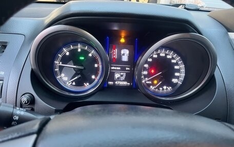 Toyota Land Cruiser Prado 150 рестайлинг 2, 2017 год, 3 500 000 рублей, 5 фотография