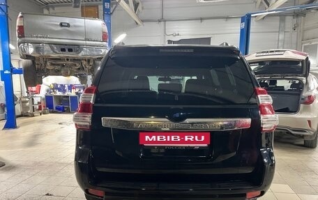 Toyota Land Cruiser Prado 150 рестайлинг 2, 2017 год, 3 500 000 рублей, 12 фотография