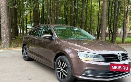 Volkswagen Jetta VI, 2015 год, 1 195 000 рублей, 4 фотография