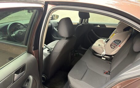 Volkswagen Jetta VI, 2015 год, 1 195 000 рублей, 21 фотография