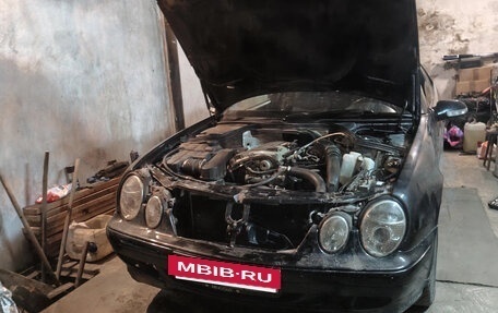 Mercedes-Benz CLK-Класс, 2000 год, 500 000 рублей, 8 фотография