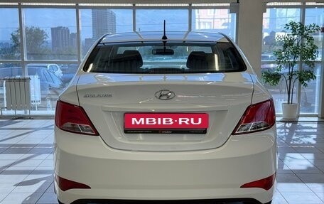 Hyundai Solaris II рестайлинг, 2015 год, 799 000 рублей, 4 фотография