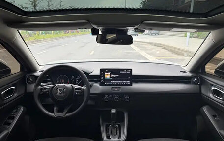 Honda Vezel, 2023 год, 1 719 099 рублей, 11 фотография
