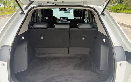 Honda Vezel, 2023 год, 1 719 099 рублей, 19 фотография