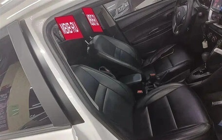 Toyota Yaris XP150 рестайлинг, 2022 год, 1 059 000 рублей, 3 фотография