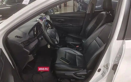 Toyota Yaris XP150 рестайлинг, 2022 год, 1 059 000 рублей, 11 фотография
