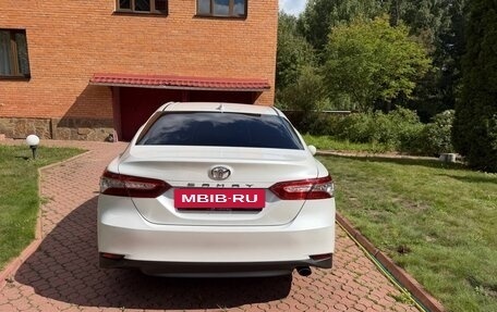 Toyota Camry, 2018 год, 3 999 999 рублей, 8 фотография