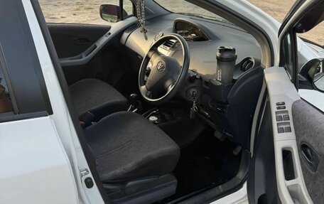 Toyota Vitz, 2009 год, 535 000 рублей, 6 фотография