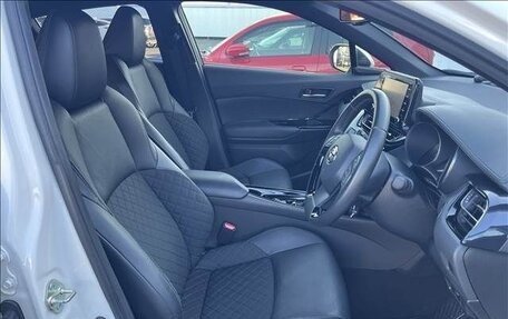 Toyota C-HR I рестайлинг, 2019 год, 1 370 001 рублей, 10 фотография