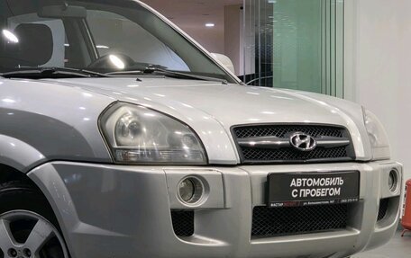 Hyundai Tucson III, 2006 год, 593 000 рублей, 10 фотография