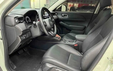 Honda Vezel, 2023 год, 1 915 000 рублей, 8 фотография