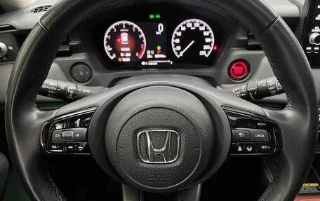 Honda Vezel, 2023 год, 1 915 000 рублей, 11 фотография
