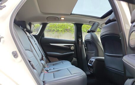Infiniti QX50 II, 2024 год, 4 677 700 рублей, 25 фотография