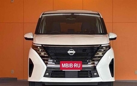 Nissan Serena, 2023 год, 2 174 009 рублей, 2 фотография
