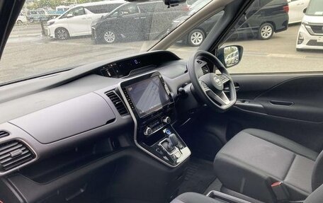 Nissan Serena IV, 2022 год, 1 718 009 рублей, 13 фотография